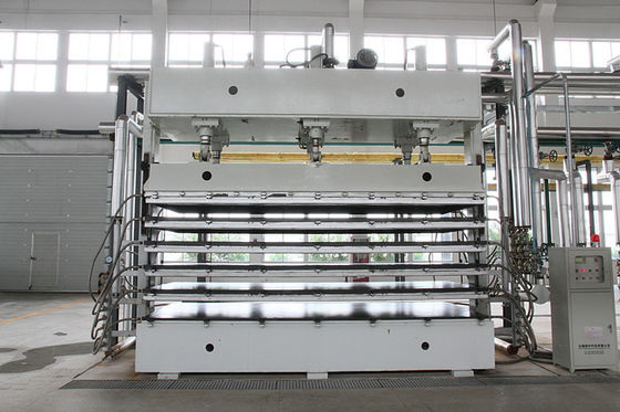 150mm Katmanlı Eva Pe Köpük Pres Makinesi Boyutu 1500x4200x60mm